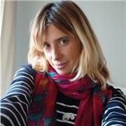 Insegnante di inglese ed italiano. Più di 10 anni di esperianza nell'insegnamento della lingua inglese a bambini ed adulti